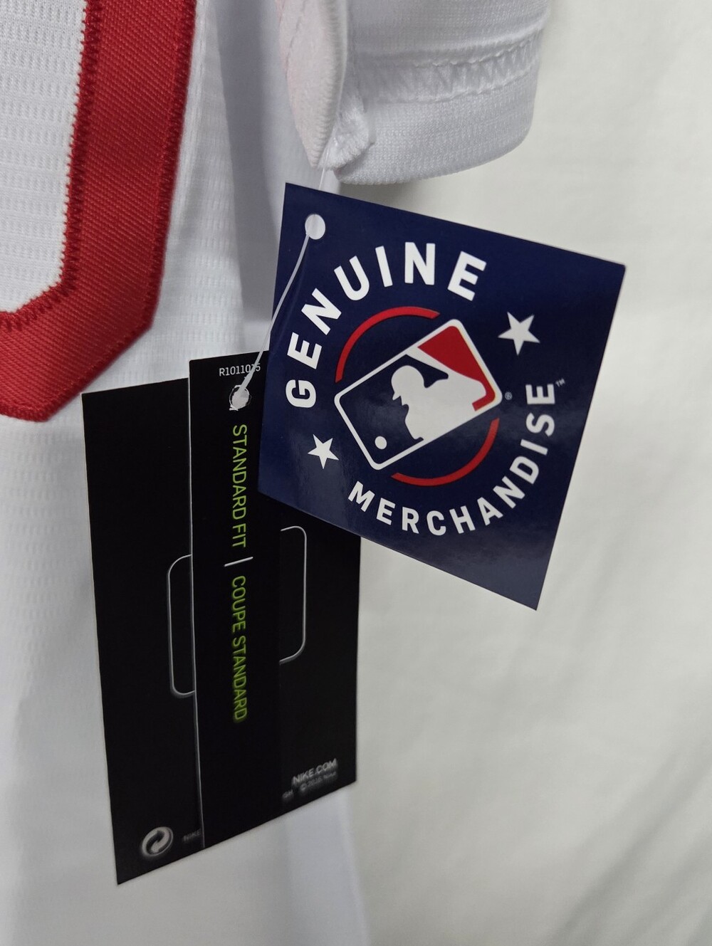 Nike Men's Los Angeles Dodgers Mookie Betts #50 White Home Stadium Jersey - Picture 9 of 9
